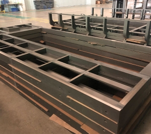 大型模具草莓视频污在线下载